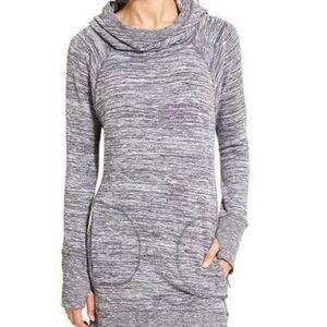 Athletica blissful hoodie size L